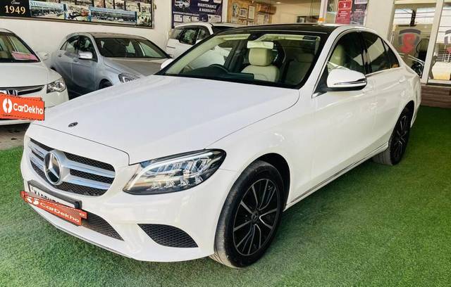 https://images10.gaadi.com/usedcar_image/3284921/original/zz1_crop_img_645b70af1b3f4_1683714223_eabe1e56-ab09-41da-ab30-82d069deeb0c_3da529fd-c9ab-4714-a6ee-d01aa77521bc_3e73773b-e687-4d0f-ab46-1290f32f87ae_b33b03d8-d9c6-411c-a6be-24ac15eaada5.jpg?imwidth=6402