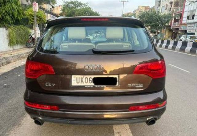 https://images10.gaadi.com/usedcar_image/3306431/original/zz1_crop_img_64c4d206a52ad_1690620422.jpg?imwidth=6402
