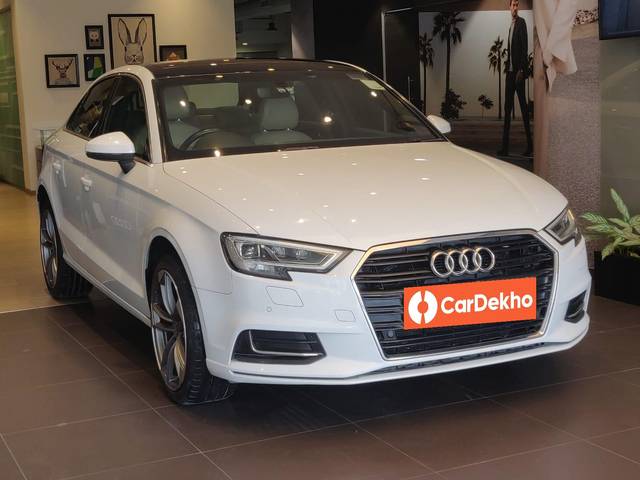 https://images10.gaadi.com/usedcar_image/3353288/original/usedcar_whatsappimage2023_02_01at15349pm_1__140381675500571_1675500620_1a2f4127-da52-466e-a28e-bcb3bff03096.jpeg?imwidth=6400