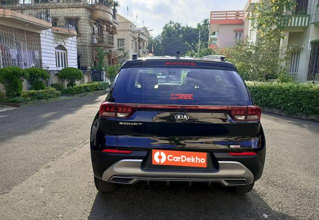 https://images10.gaadi.com/usedcar_image/3356985/original/usedcar_img20220907155903_2690898_1682682646_2d493249-bde9-4ef6-8790-f85c5dc0e1c0.jpg?imwidth=6402