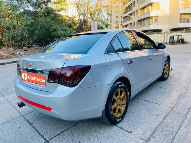 https://images10.gaadi.com/usedcar_image/3367820/original/used_car_2699988_1676900738_d07c8ed4-155b-4355-b0ab-e7075b4527ad.jpg?imwidth=6402