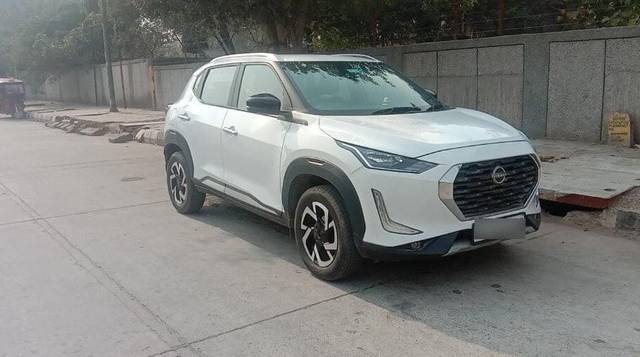https://images10.gaadi.com/usedcar_image/3372282/original/VCC_1696154_116_1676550633_23b0a998-413e-4eb0-9d81-acb9f369bf07.jpg?imwidth=6400