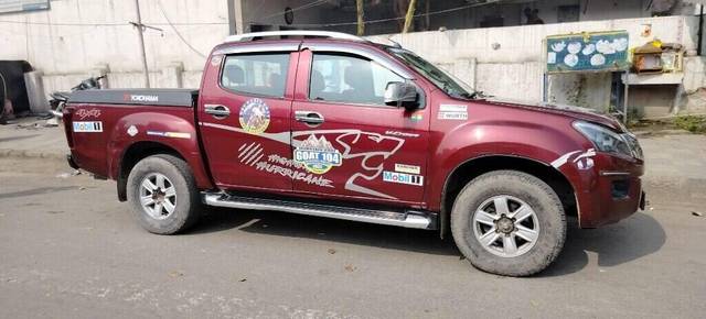 https://images10.gaadi.com/usedcar_image/3372854/original/VCC_IMG_1676699657208_1697312_333_1676699861_2854aaf1-5c81-4a91-97e3-8af40d30a17e.jpg?imwidth=6402