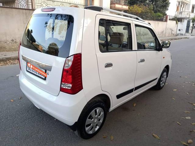 https://images10.gaadi.com/usedcar_image/3376154/original/used_car_2708297_1677303618_3a18bcc3-6c55-482d-861f-ae71b8500056.jpg?imwidth=6402