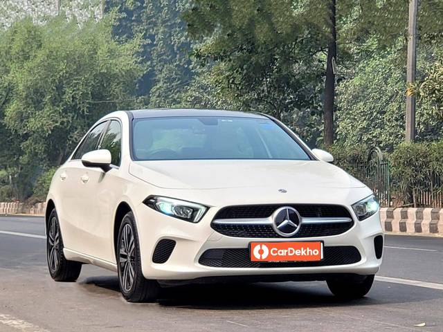 https://images10.gaadi.com/usedcar_image/3376495/original/used_car_2708579_1677321638_d893b3cd-6908-4aff-b2dc-9c6697f1b50c.jpg?imwidth=6400