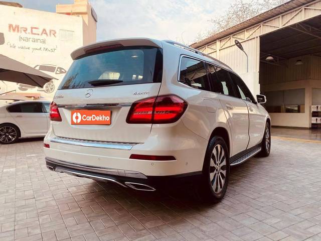 https://images10.gaadi.com/usedcar_image/3380808/original/usedcar_1_27__10151677648429_1677653433_4cd35422-5fa0-4c85-878e-d604078e612f_2378b889-c6cd-4a27-92dd-a16485fc28db.jpeg?imwidth=6401
