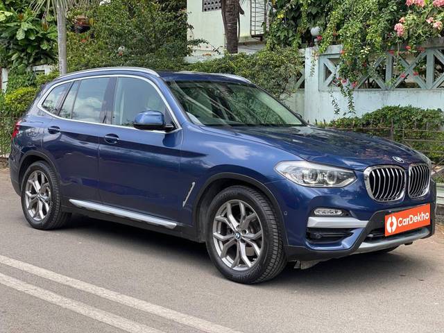 https://images10.gaadi.com/usedcar_image/3380822/original/ce2a1c5f-97e9-4eb1-9cb3-f462aff8c248-used_car_2712366_1688478016_f27efd9c-8a12-47c8-9108-77e2570a6747.jpg?imwidth=6401