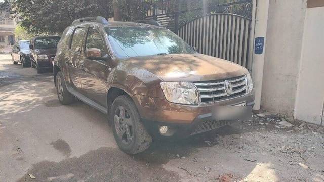 https://images10.gaadi.com/usedcar_image/3381074/original/VCC_1703124_116_1677570504_75cf1ebf-acd2-4cff-bbf2-19d72a8e2d86_a6141ba3-42ee-4522-ab3c-ca1c071c2c4e.jpg?imwidth=6400