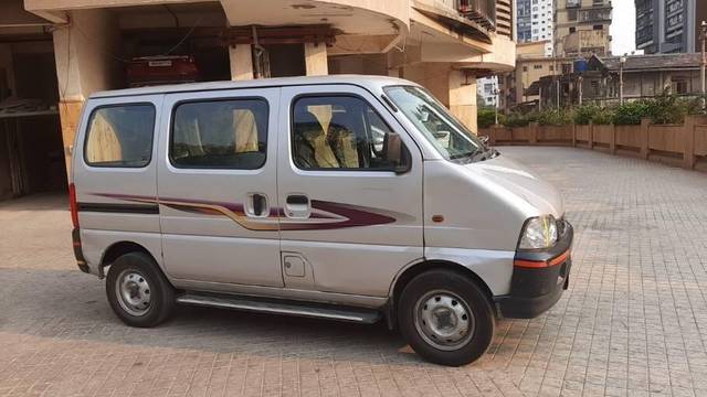 https://images10.gaadi.com/usedcar_image/3383660/original/VCC_IMG_1677757780713_1704510_333_1677758269_a86541b1-f2fd-43a6-bd1e-37aa71ca46fc.jpg?imwidth=6402