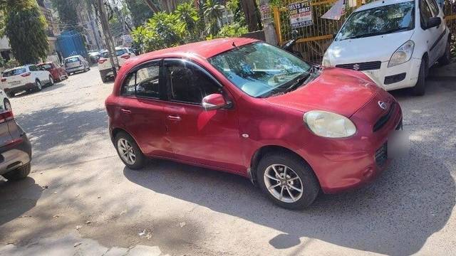https://images10.gaadi.com/usedcar_image/3386201/original/VCC_1706503_333_1677997494_086817b0-1c64-4694-a90c-779fdf7debab.jpg?imwidth=6401