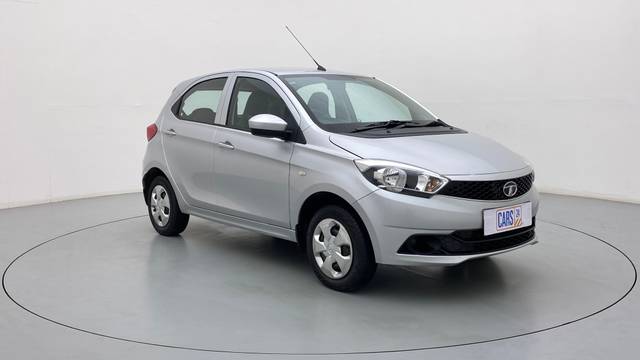 https://images10.gaadi.com/usedcar_image/3390694/original/3826f6dc-275c-48dd-9370-4825cf8d9f9b__44.jpg?imwidth=6400
