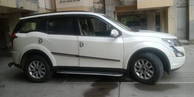 https://images10.gaadi.com/usedcar_image/3391309/original/VCC_IMG_1678357122102_1709181_97_1678357299_fc3bdb8d-2561-4c84-8bc7-85c7d8c9eaaf.jpg?imwidth=6402
