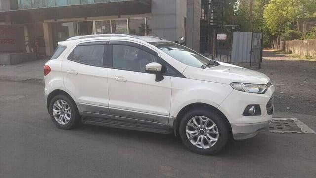 https://images10.gaadi.com/usedcar_image/3391650/original/VCC_IMG_1678423746898_1709432_333_1678424145_66210f50-99d8-4b9c-9bff-63cccfc7b7f1_1b87acdd-3195-4a88-ac46-c7919e415cad.jpg?imwidth=6401