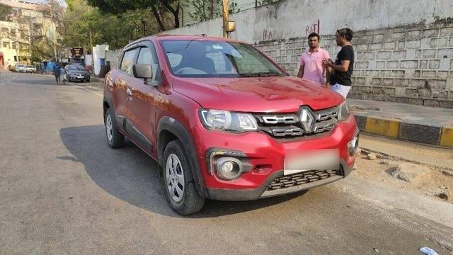 https://images10.gaadi.com/usedcar_image/3392453/original/VCC_1710001_116_1678513321_0819f9bd-f592-4bce-b9da-6322c3444914.jpg?imwidth=6400
