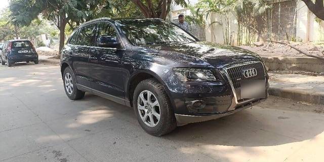 https://images10.gaadi.com/usedcar_image/3393512/original/VCC_1710412_116_1678596472_3cb2f9cf-f203-4807-811b-e1d8879a7a5e_b24c8317-bfcc-43d1-a62c-0315c1083ca8.jpg?imwidth=6400