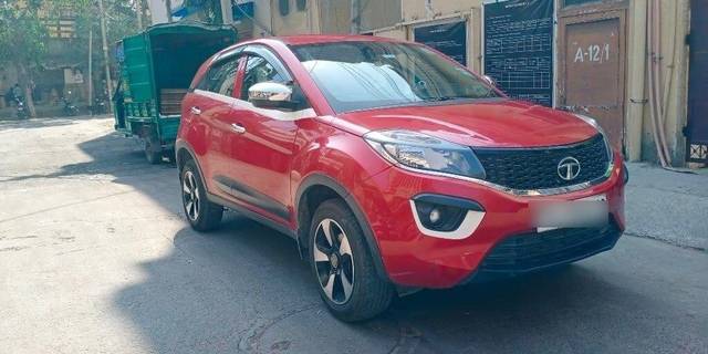 https://images10.gaadi.com/usedcar_image/3393722/original/VCC_1710734_116_1678611946_0aef409c-ace6-4083-85c1-131ad03b1ccf.jpg?imwidth=6400