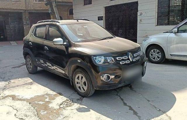 https://images10.gaadi.com/usedcar_image/3393734/original/VCC_1710714_116_1678610502_01189926-077e-43af-8d8b-f2781036cc58.jpg?imwidth=6400