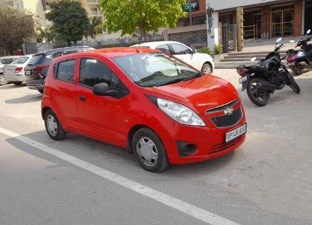 https://images10.gaadi.com/usedcar_image/3394269/original/VCC_IMG_1678609543750_1710934_334_1678609837_6ba1b9b0-8edb-4cfb-bb73-8fecb7276921.jpg?imwidth=6401