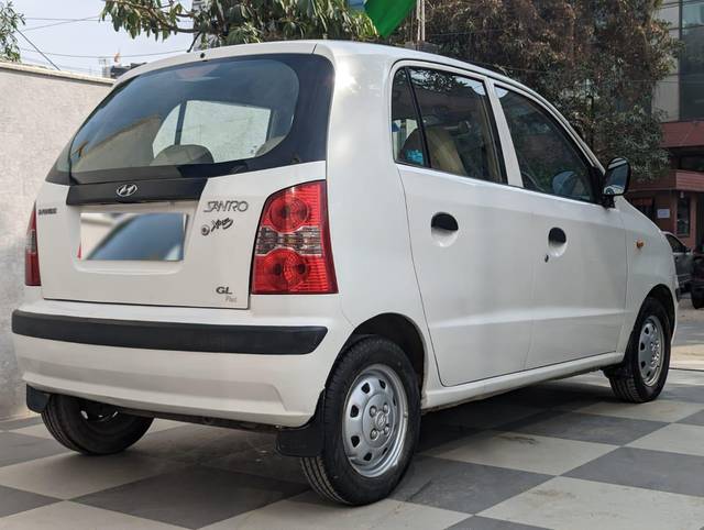 https://images10.gaadi.com/usedcar_image/3394413/original/z_blur_img_64101db2cfb06_1678777778_6ac12044-9ecd-47b5-87c7-46275994fcfb_9f5c1f93-6bec-4fa6-abe1-04e9096d3a05.jpg?imwidth=6402