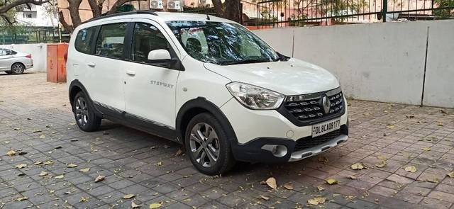 Renault Lodgy Stepway 110PS RXZ 7S Renault Lodgy Stepway 110PS RXZ 7S
