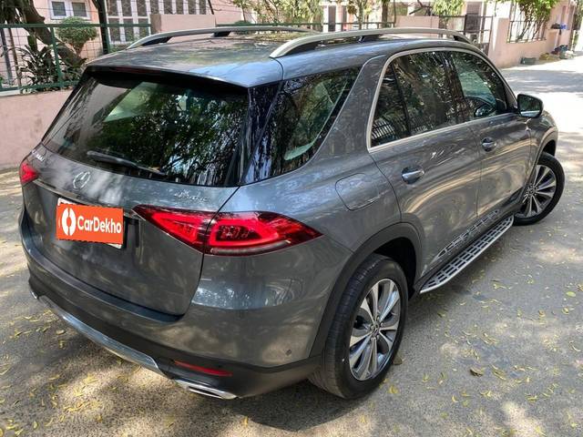 https://images10.gaadi.com/usedcar_image/3395347/original/usedcar_whatsappimage2023_03_16at11946pm_2725413_1678955071_11801871-72a3-4531-a48b-e64e5158326f_3dbe89b2-366b-4b0c-afe5-e4f98f08d77c.jpeg?imwidth=6400