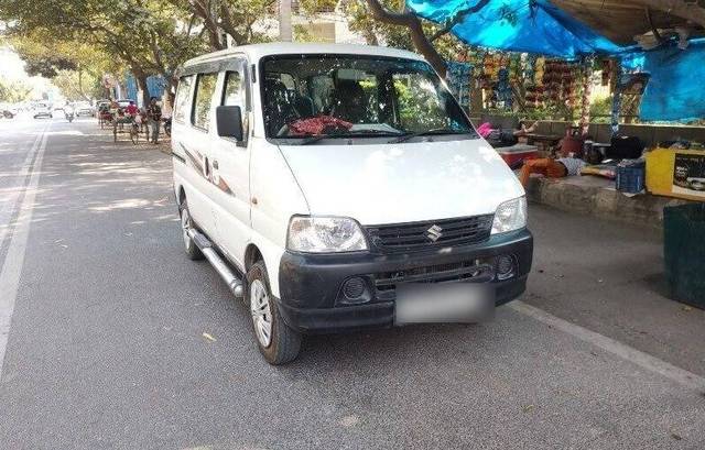 https://images10.gaadi.com/usedcar_image/3396410/original/VCC_1711870_116_1678855904_ed25e25e-27d7-4d43-9c99-7855107b91ab.jpg?imwidth=6400