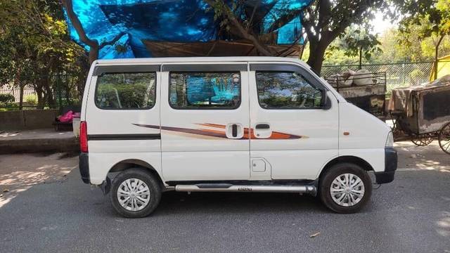 https://images10.gaadi.com/usedcar_image/3396410/original/VCC_IMG_1678784751033_1711870_97_1678785108_ed25e25e-27d7-4d43-9c99-7855107b91ab.jpg?imwidth=6402