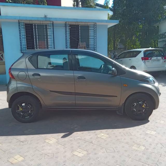 https://images10.gaadi.com/usedcar_image/3396647/original/usedcar_4_2726520_1685106077_8fffa23e-f419-4c0f-869b-57bc85ed1e0f.jpeg?imwidth=6400