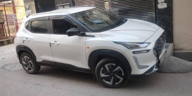 https://images10.gaadi.com/usedcar_image/3396726/original/VCC_IMG_1678791651541_1712021_334_1678792070_074a050b-e54f-409e-afb2-a8ab88906e77_446546ac-e1f7-4c64-8efc-134873840d21.jpg?imwidth=6401