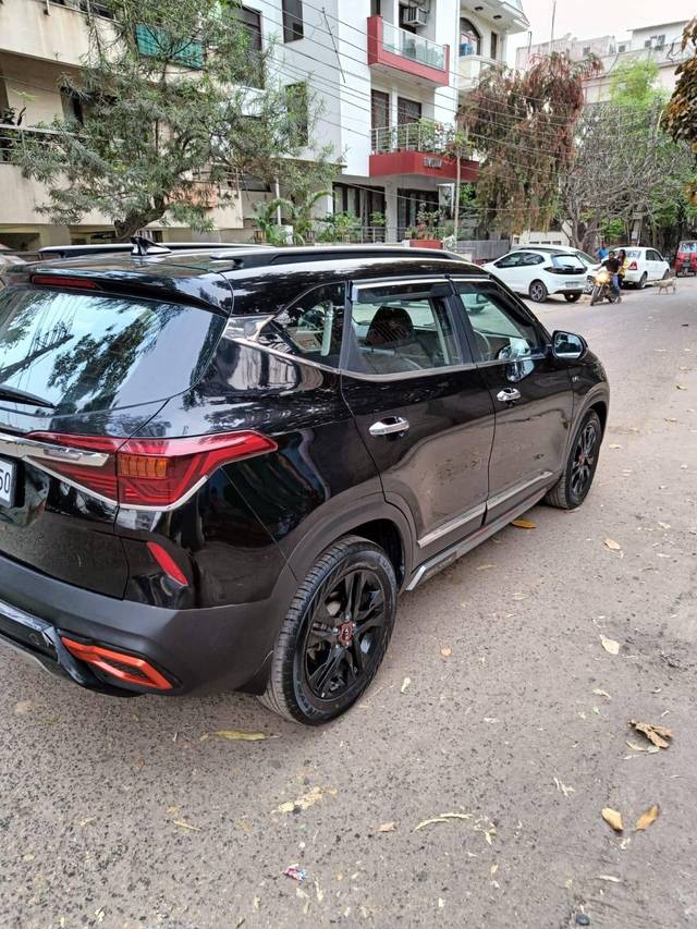https://images10.gaadi.com/usedcar_image/3396903/original/usedcar_whatsappimage2023_03_16at61659pm_14561678972750_1678972961_75650f52-5f57-4ffe-8b9c-daac4363a54d.jpeg?imwidth=6401