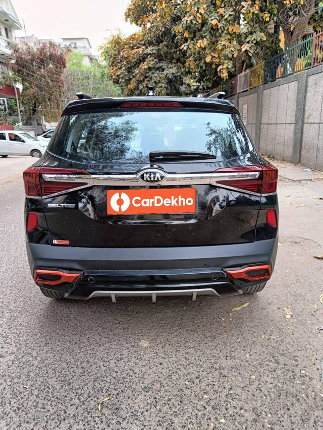 https://images10.gaadi.com/usedcar_image/3396903/original/usedcar_whatsappimage2023_03_16at61700pm_14561678972750_1678972814_75650f52-5f57-4ffe-8b9c-daac4363a54d.jpeg?imwidth=6402