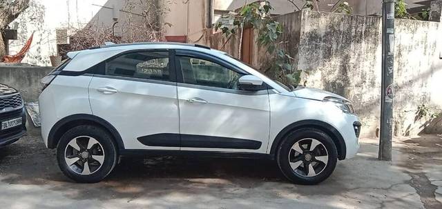 https://images10.gaadi.com/usedcar_image/3397293/original/VCC_IMG_1678854892333_1712191_97_1678855404_35e63642-e725-446e-a45b-292a91799468.jpg?imwidth=6402