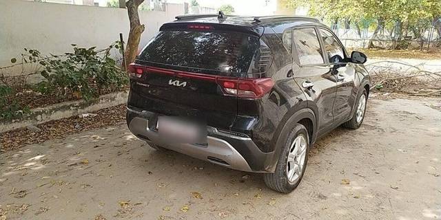 https://images10.gaadi.com/usedcar_image/3397668/original/VCC_1712393_126_1678957905_472af060-c8c7-4a5e-89ef-610ebfa0e372_b5881bc7-505f-4311-ad93-5dbfde9be93d.jpg?imwidth=6402