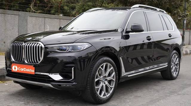 https://images10.gaadi.com/usedcar_image/3397939/original/zz1_crop_img_6486d500c2280_1686557952.jpg?imwidth=6402