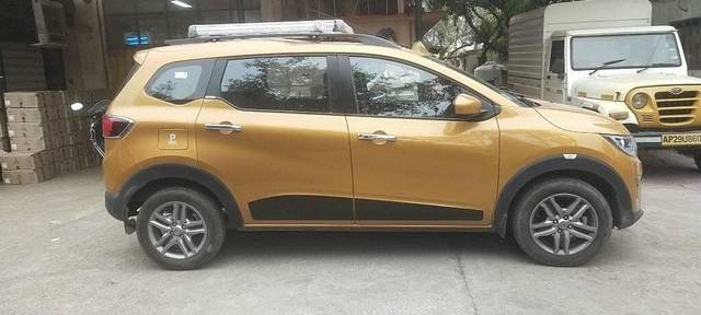https://images10.gaadi.com/usedcar_image/3398927/original/VCC_IMG_1678954763870_1713032_97_1678955217_d74c7cf4-ed58-482e-a7b2-bc8db8b8752a_a658bfa3-db13-490f-93fa-10ed68223692.jpg?imwidth=6402