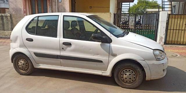 https://images10.gaadi.com/usedcar_image/3399023/original/VCC_IMG_1678960863334_1713149_97_1678961335_99e14c74-445c-49bb-bcba-3bb2d9449545_055707e2-5624-480b-99a8-998b078c2b70.jpg?imwidth=6402
