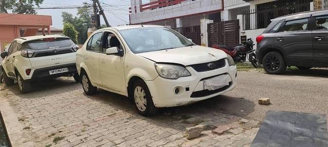 https://images10.gaadi.com/usedcar_image/3399130/original/VCC_IMG_1678952703114_1712988_116_1678952980_eaada612-a0cf-4750-b2a7-34b06f3ceb8b_ce857614-886e-476d-b9e6-c33bb87aba00.jpg?imwidth=6400