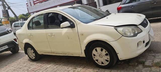 https://images10.gaadi.com/usedcar_image/3399130/original/VCC_IMG_1678952714828_1712988_97_1678952974_eaada612-a0cf-4750-b2a7-34b06f3ceb8b_ce857614-886e-476d-b9e6-c33bb87aba00.jpg?imwidth=6401