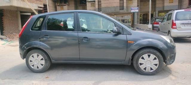 https://images10.gaadi.com/usedcar_image/3399336/original/VCC_IMG_1679034708206_1713647_97_1679034881_affa46b8-36cc-42a7-b558-45daf867756e_69a9338a-c2fd-4b89-b6b9-0207808b8790.jpg?imwidth=6402