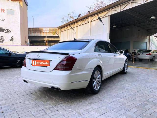 https://images10.gaadi.com/usedcar_image/3399515/original/usedcar_1_6__10151679209667_1679209744_ab52fb96-1347-4dc9-9422-b02257e9ce2a_02ac55db-77fb-4bda-a665-f0339ef52a65.jpeg?imwidth=6401