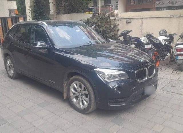 https://images10.gaadi.com/usedcar_image/3399703/original/156db8c3-76d5-4039-83f8-72618b62525b-VCC_1713927_116_1679122989_099f9042-0f29-4fd5-9b4e-9acb6bb0ad21.jpg?imwidth=6401