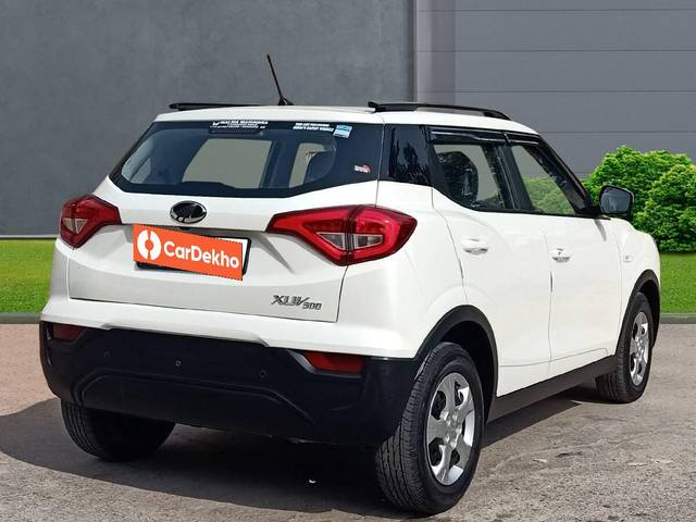https://images10.gaadi.com/usedcar_image/3399843/original/used_car_2729397_1679230672_e9ff60db-fb6b-4b06-ba61-2870cb18a42e.jpg?imwidth=6402