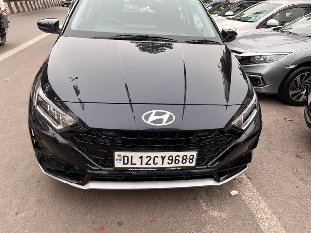 https://images10.gaadi.com/usedcar_image/33FCAFA8-9B37-422B-8B4C-4D8A5153EF3C/original/c7919b0a-fe91-40de-a99f-1881f1ff69cd.jpg?imwidth=6400