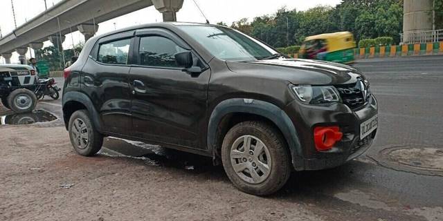 https://images10.gaadi.com/usedcar_image/3400660/original/VCC_IMG_1679134811156_1714972_334_1679135227_68ed5c5a-db9b-423c-ae7d-c2f935c7584e_304c736a-40ea-4daa-aeab-71f8970cc58e.jpg?imwidth=6401