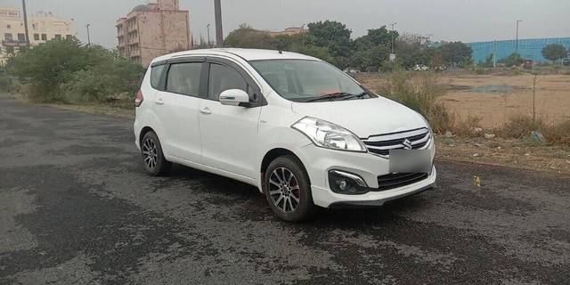https://images10.gaadi.com/usedcar_image/3400695/original/VCC_1714834_116_1679210952_908425f8-7a9a-4f96-9adf-9a8a979514c6_94e143e7-7e0b-450c-ae80-c3593ad19569.jpg?imwidth=6400