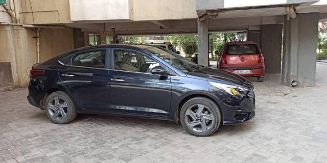 https://images10.gaadi.com/usedcar_image/3401047/original/VCC_IMG_1679199392393_1715381_333_1679199964_bdd6466f-4df2-45e0-974d-b243ee8cfa00_c12121a7-a225-4ced-941b-bf2d1db10980.jpg?imwidth=6401