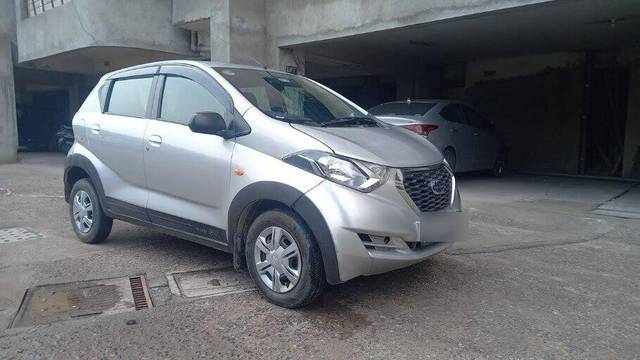 https://images10.gaadi.com/usedcar_image/3401121/original/VCC_1715419_116_1679222791_54231404-1920-4b73-8082-e3dd40daaaa1.jpg?imwidth=6400