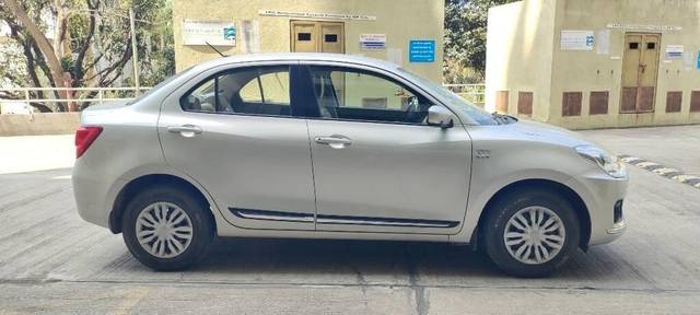 https://images10.gaadi.com/usedcar_image/3401240/original/VCC_IMG_1679205687374_1715483_97_1679206020_67f1f1d7-ee09-47ab-acbc-e117a2595c19_dfa05fbe-d56c-4825-b461-ddea2f5b8fd2.jpg?imwidth=6402
