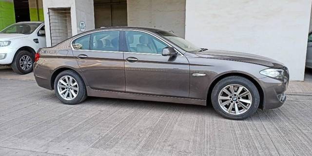 https://images10.gaadi.com/usedcar_image/3401244/original/VCC_IMG_1679206631989_1715487_333_1679206750_07371f77-d56a-4b9c-80d4-9a51785d048c_94a1a129-95c5-4608-b78f-4d4563e5d8a5.jpg?imwidth=6401
