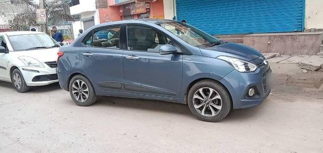 https://images10.gaadi.com/usedcar_image/3401268/original/VCC_1715489_333_1679231072_bfa52ed3-e352-4e2a-9911-7d5808585103_d803b960-9f63-407c-b33d-2607c8c43792.jpg?imwidth=6402